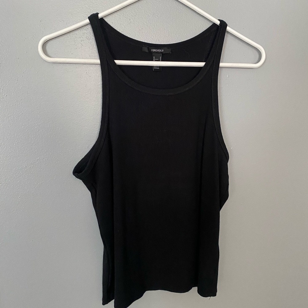 Tank top bundle - Picture 2 of 8